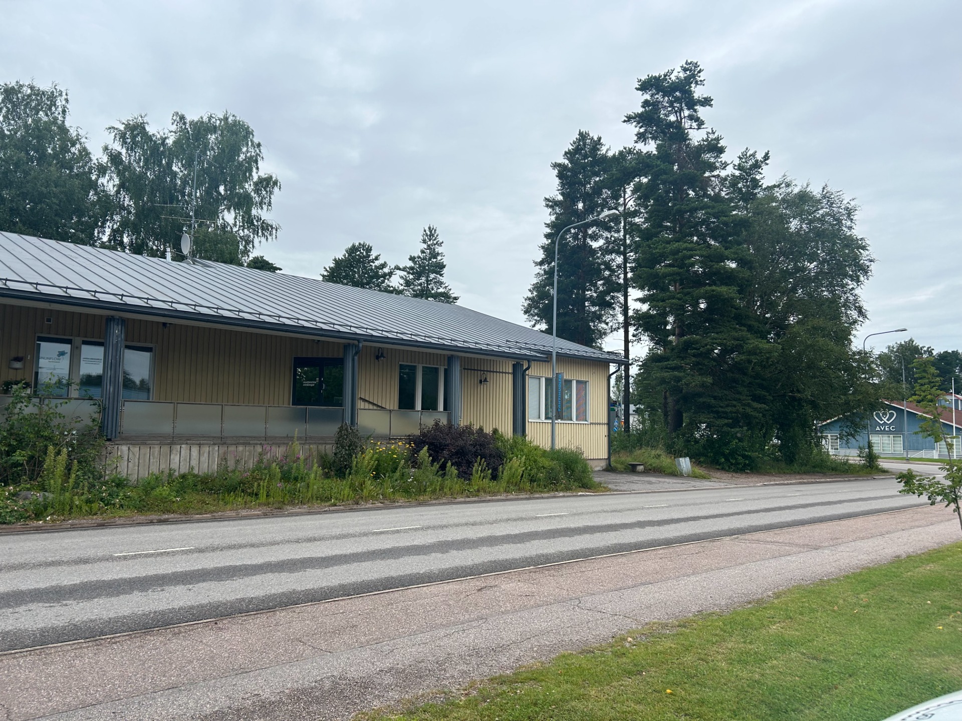 Muutamme kohta tänne Asentajantie 8, Vi flyttar snart hit Montörsvägen 8